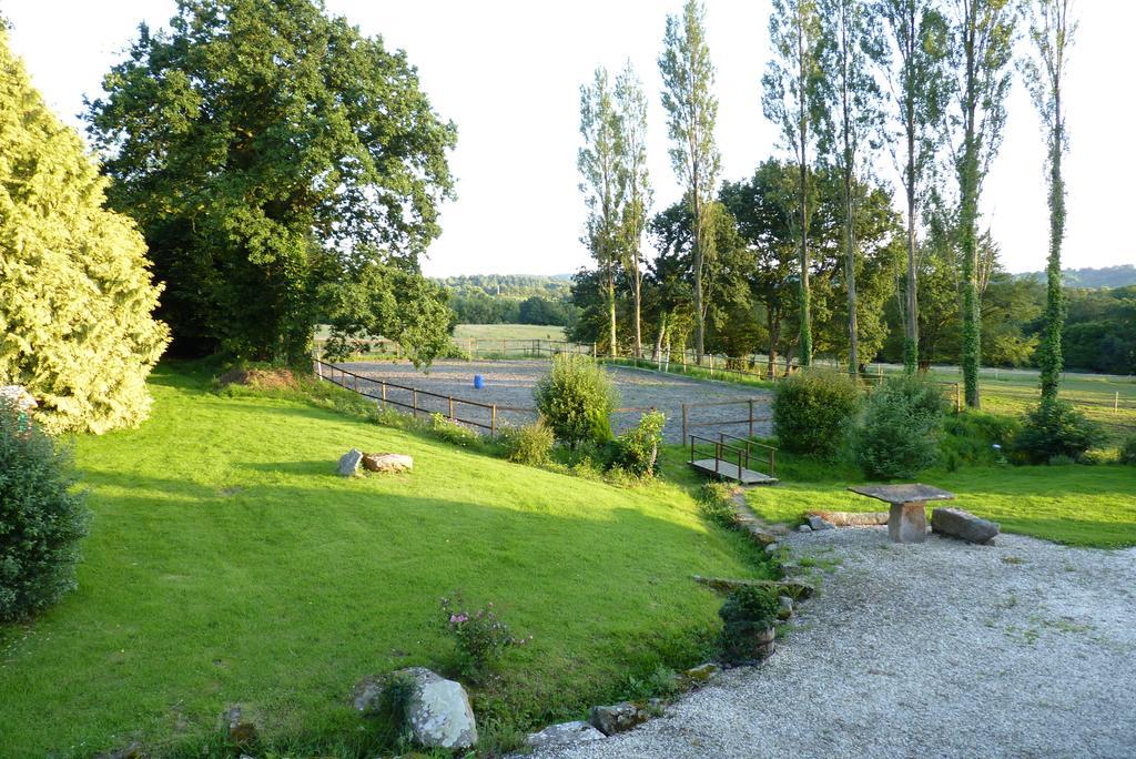 Gites De La Haie Plouegat-Moysan Luaran gambar