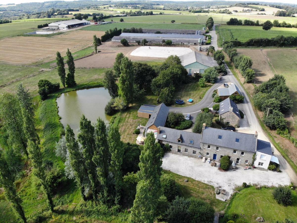 Gites De La Haie Plouegat-Moysan Luaran gambar
