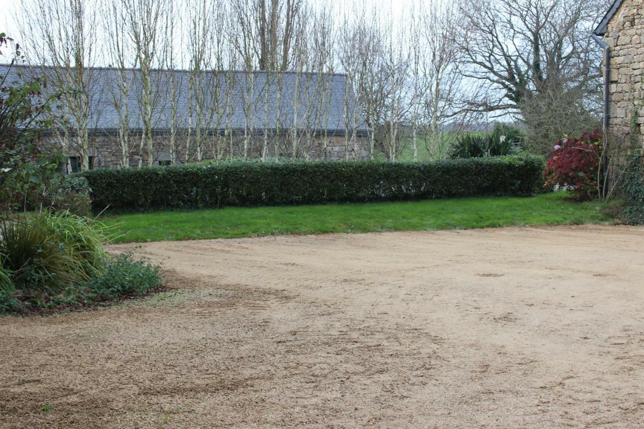 Gites De La Haie Plouegat-Moysan Luaran gambar